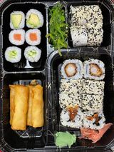 Combo P5 Menú Maki