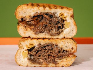 Батон Говяжий 