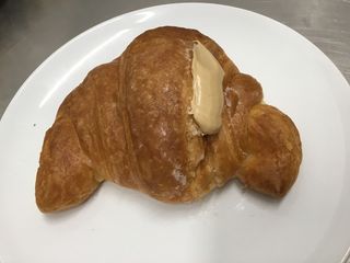 Cornetto con nocciola