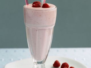 Raspberry Milkshake