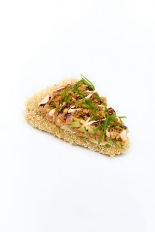 Суші-піца з лососем