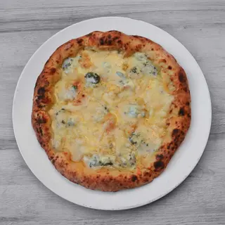 4 Formaggi media