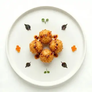 Crispy prawn poppers