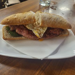 Bocadillo De Chistorra