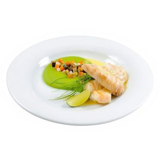 Bacalao confitado con crema de guisantes y verduras al dente