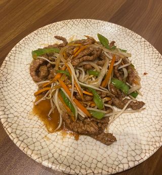 (57)Ternera con verdura 