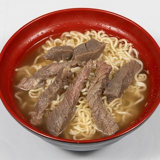 3.Ramen con ternera