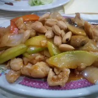 Pollo almendrado