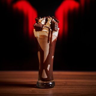 Batido de chocolate y brownie