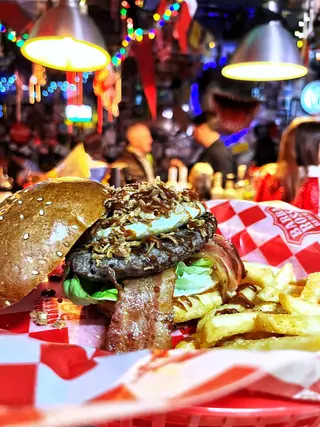 Burger Rocker
