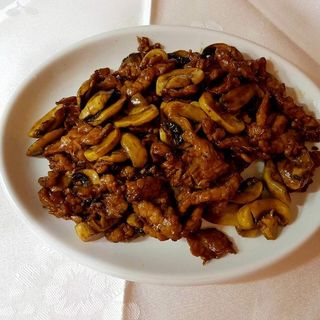 Ternera con Champiñón