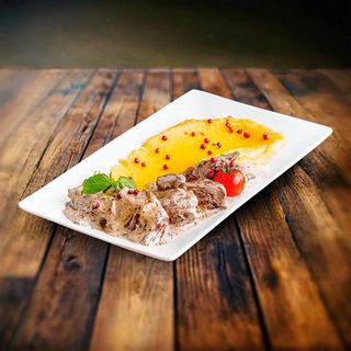 Obraji de vițel in sos de trufe