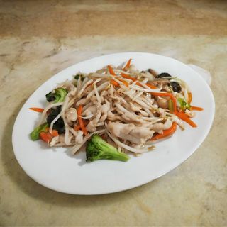Chop Suey de Galinha