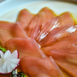 16. Carpaccio di tonno