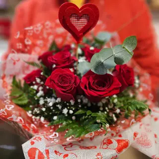 Bouquet di rose rosse