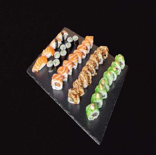 Barco de Sushi Subarashi 36