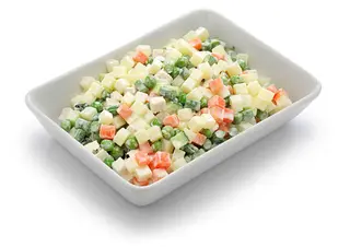 Macédoine + Un Second Plat Au Choix  + Salade De Fruit Exotiques