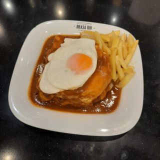 Francesinha de Picanha