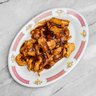 63. Pollo Con Salsa De Barbacoa