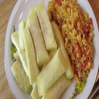 Fried yam & egg sauce