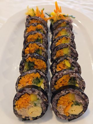 Kimbab De Tonyina