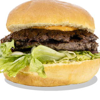 Llia Topuria (Cheddar Ahumado, Mahonesa Trufa, Beicon, Lechuga,  Cheddar)