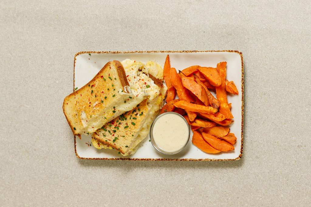 Sandwich Cheese Lovers