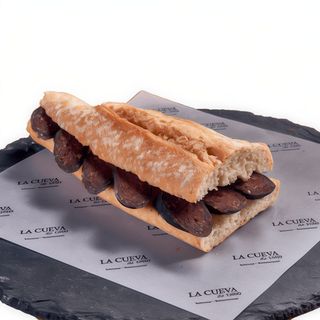 Bocadillo de Morcilla de cebolla