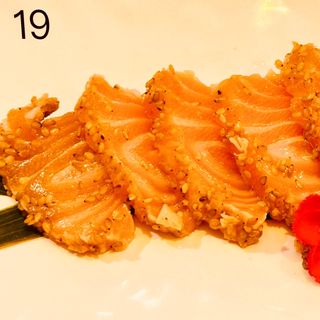 19 Tataki di salmone