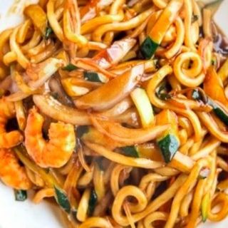 Tallarines Frito Gambas