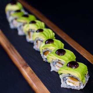 URAMAKI DE POLLO /8 UDS