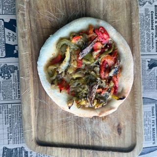 Coca De Esgarraet Amb Capellà A La Flama