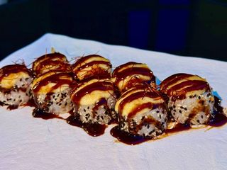 Запечений Sake рол (340g)