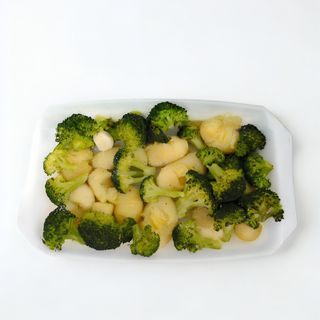 Pohana brokula sa kuhanim krumpirom