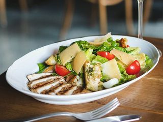 Цезар з індичкою