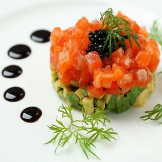 Tartar Black De Salmón