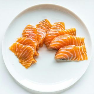 Sashimi salmone
