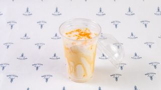 მილქშეიქი ანანასი და ბანანი/Pineapple and Banana Milkshake