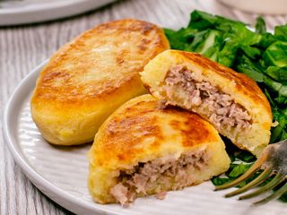 Zrazy ziemniaczane z mięsem - 3 szt. (na gorąco)