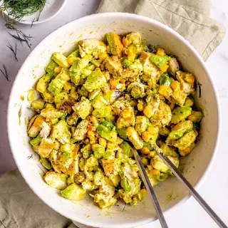 Spicy Chicken, Avo & Egg Salad
