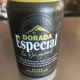 Dorada Especial lata