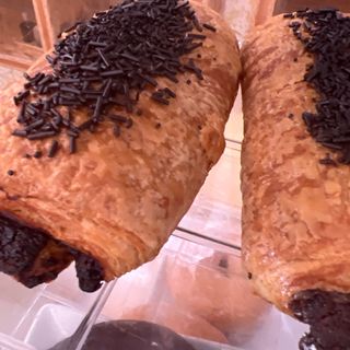 NAPOLITANA RELLENA CHOCOLATE 