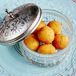 ელარჯის ბურთულები