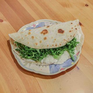 8. Squacquerone e rucola