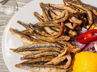 Gavros prajit (200g)
