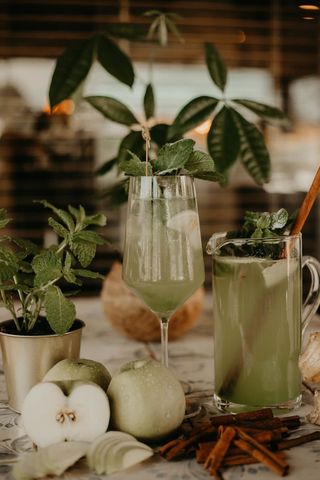 Sangria de Espumante Maça Verde e Gengibre 1L