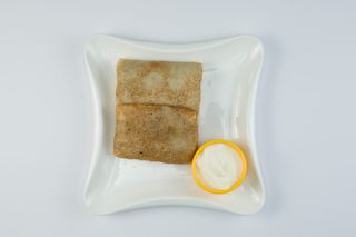 блинчики с мясом  со сметаной (2 шт.)