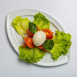 Caprese di Búfala