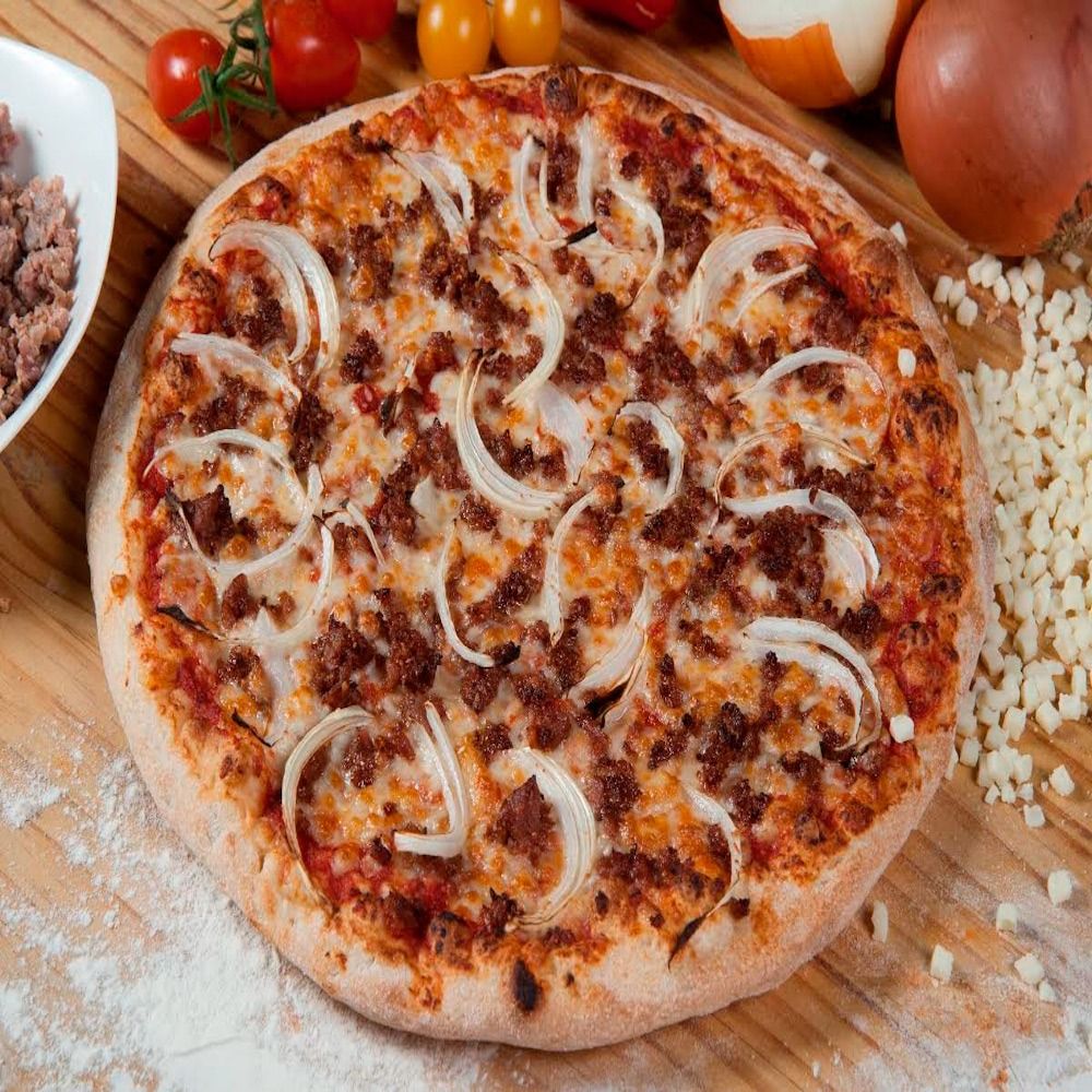 Pizza boloñesa (for one)