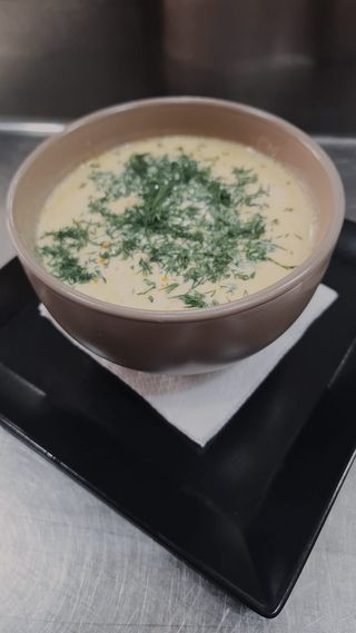 Ciorba de pui a la grec